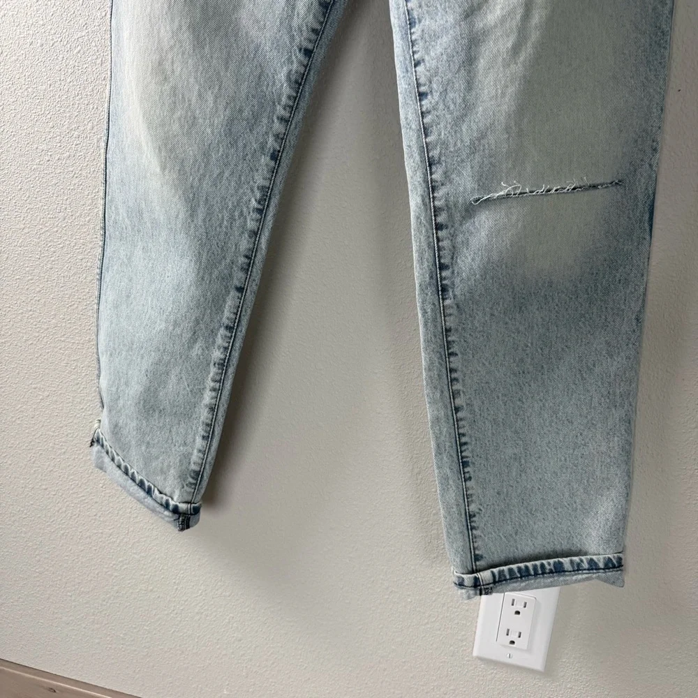 New REVICE Denim Ex-Boyfriend Jeans Player One Denim Distressed Women’s Size 28